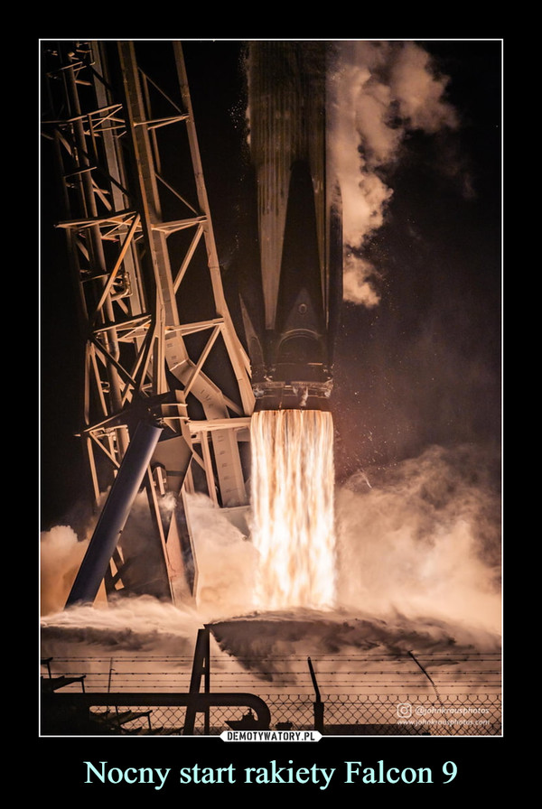 Nocny start rakiety Falcon 9