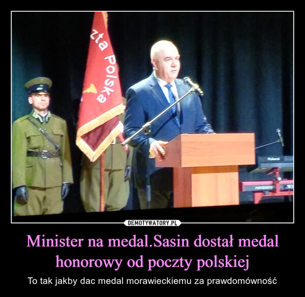 Minister na medal.Sasin dostał medal honorowy od poczty polskiej
